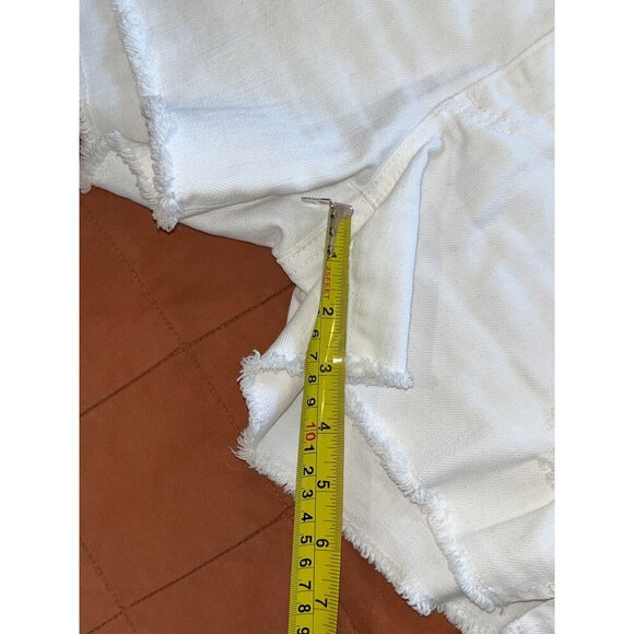 AG Adriano Goldschmied The Carrie White Distressed Denim Shorts Size 27 - Picture 7 of 8